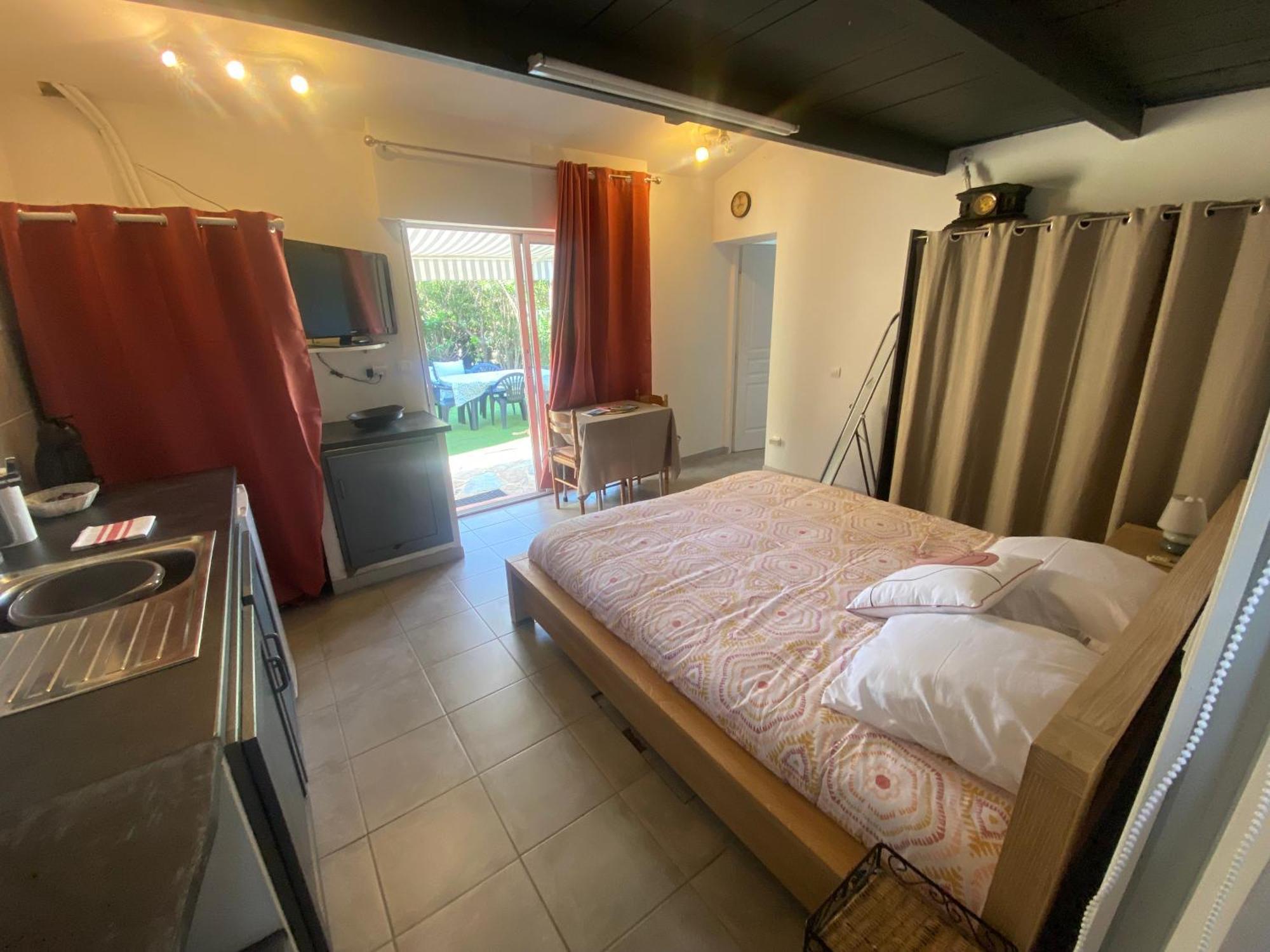 Proche Ajaccio Maisonnette Independante 4 Personnes Au Calme Alata Exteriör bild