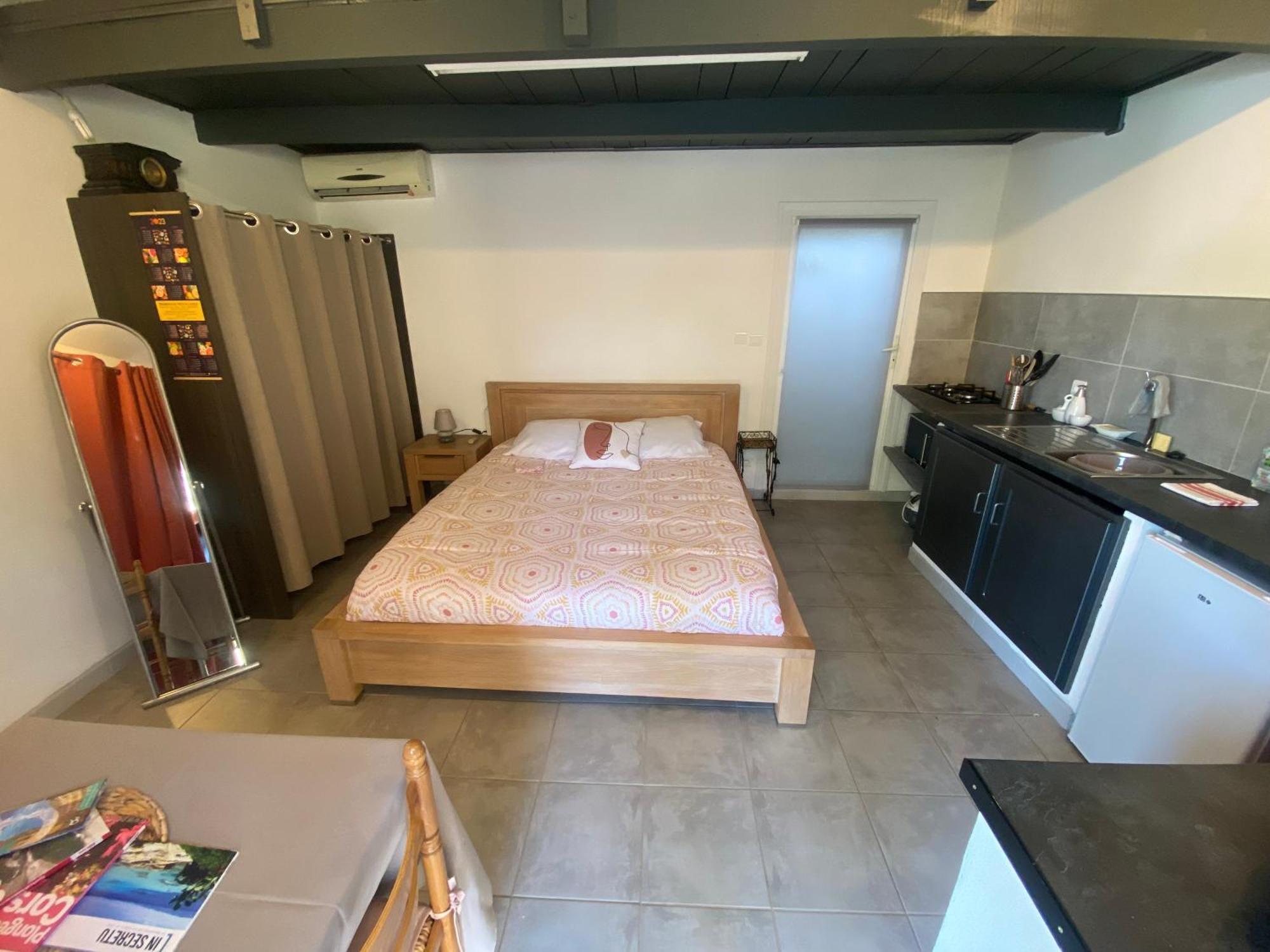 Proche Ajaccio Maisonnette Independante 4 Personnes Au Calme Alata Exteriör bild